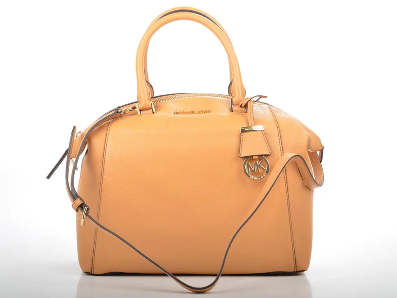 Generous Discount Offered with an 8.3% Distribution Yield Following an Increase