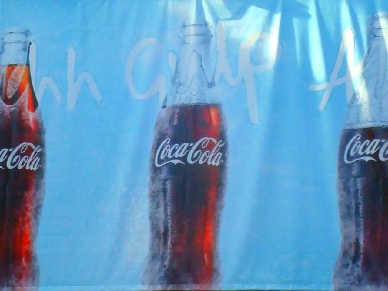 Will Coca-Cola Shares Continue Outperforming the Competition?