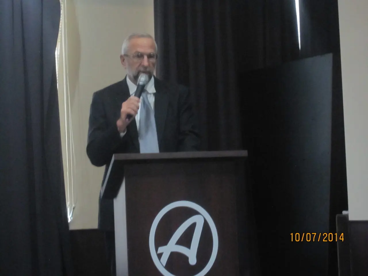 Warning Signs of Employee Turnover and Prevention Steps Before It's Too Late