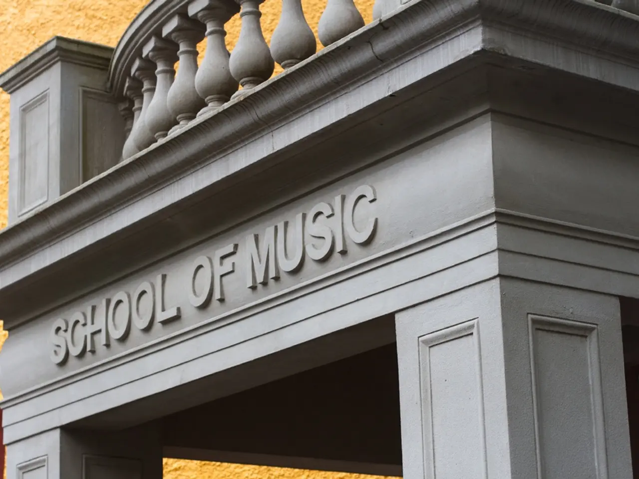 Construction orders remain at a standstill