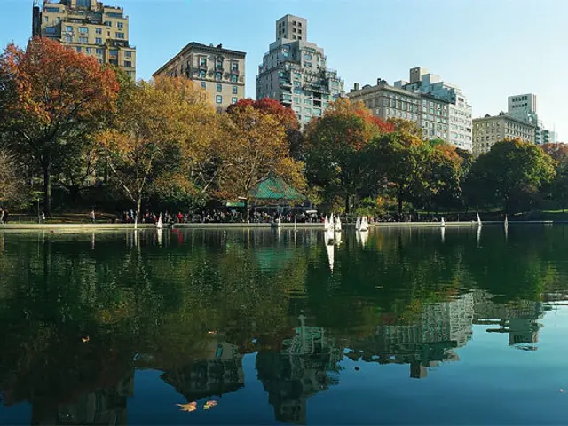 Full-time Position for Senior Credit Analyst in the field of Renewable Energy and Commercial...