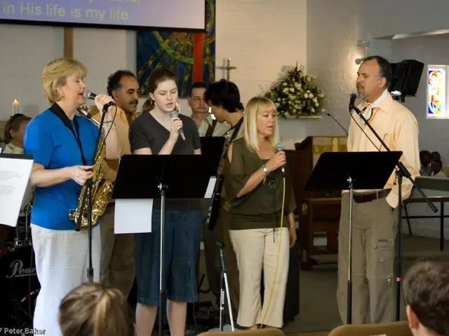 Advertising agency Stagwell secures Heaven Hill Spirits' comprehensive marketing portfolio.