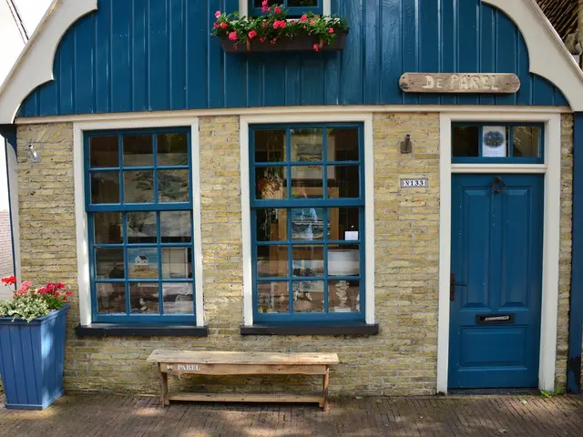 Luxurious Cary Grant's former Beverly Hills mansion goes on sale for an impressive $78 million.