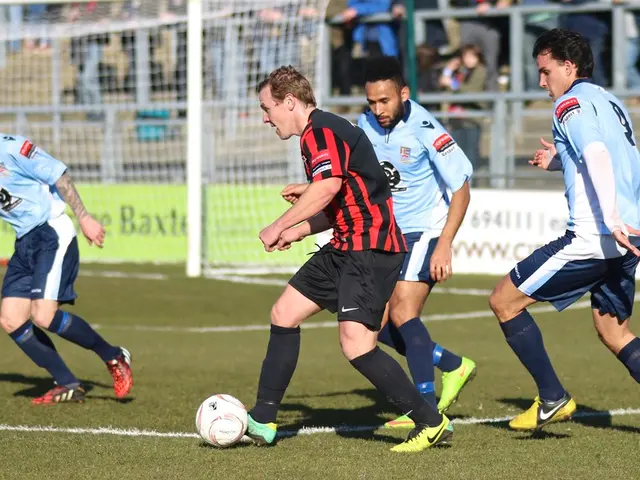 Research Findings: Football's Leading Positions Favor Men Overtly