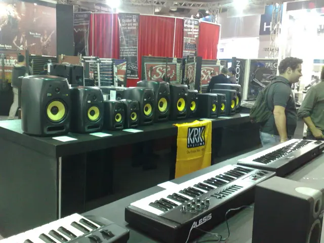 Executive position of Dan Lee in Full House is passed on to Lewis Fanger