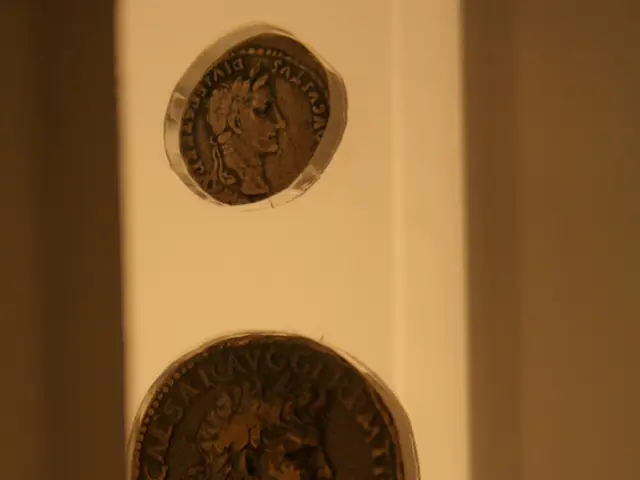 Wealthy magnate Ray Dalio suggests that the White House is attempting to undermine the dollar's...