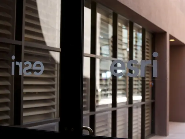 Housing construction expenses exhibit an increase of 3.9% in June's figures