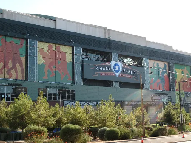 Aurora Cannabis Faces Downgrade Due to Regulatory Challenges and Intense Competition - Maintain...