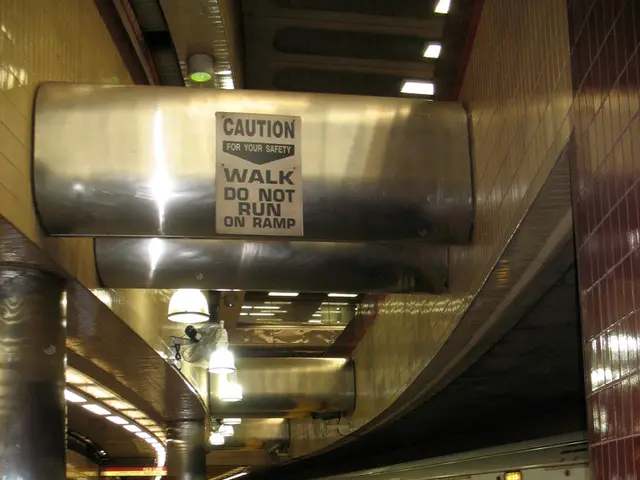 Subway air conditioning complaints in Seoul reach over 100,000 in July