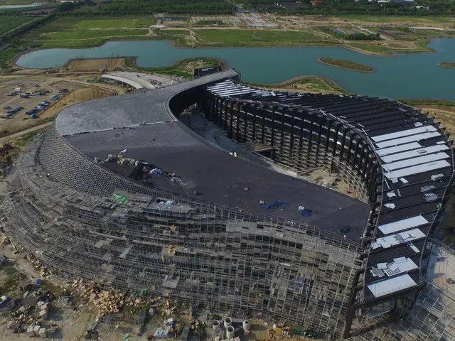 Dispute surfaces between the family of Eugene O'Reilly and CRH concerning Ukraine matters