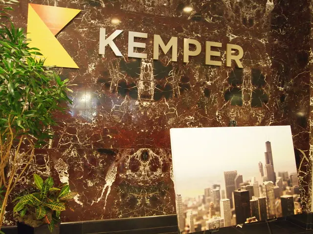 In the image we can see there is a wall on which it is written "Kemper" and beside there are...