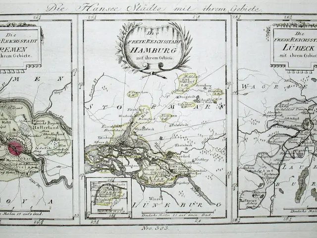 The image shows an old map of the city of Hamburg, Germany, with text and pictures on the paper....